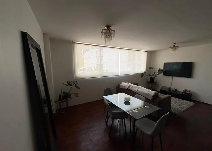 In Trendy Roma Norte Apartamento *